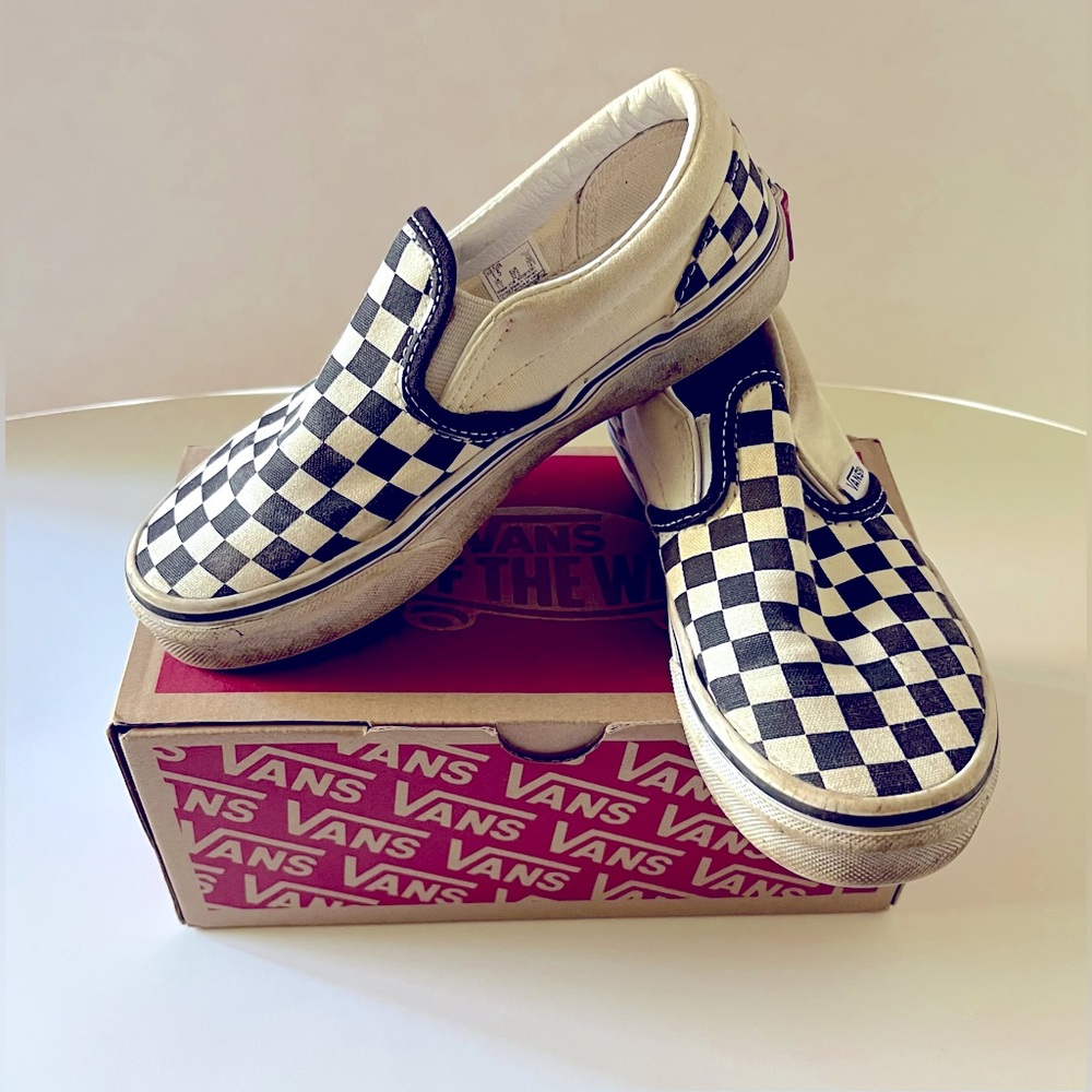 VANS CHECKERBOARD SLIP ONS kids black white sneakers size 1.5
